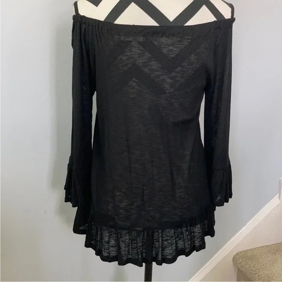 Black Off the Shoulder Ruffle Sleeve Top - Picture 2 of 8